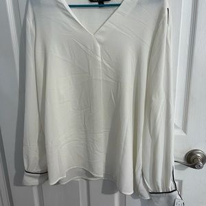 womans blouse